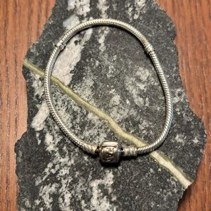 Authentic Pandora Silver Moments Snake Charm Bracelet with Barrel Clasp 925
